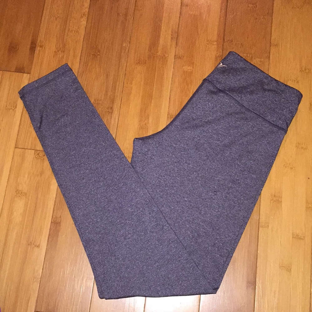 Active fitted workout leggings